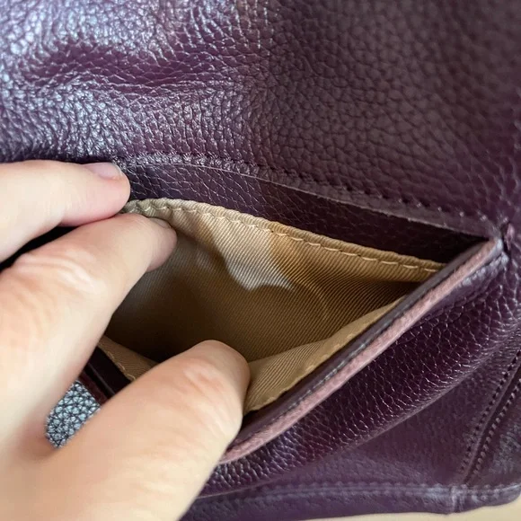 The Sak De Young Crossbody in Leather, Aubergine lightly used with light wear - Picture 7 of 11